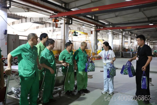 【關(guān)懷】如意公司工會開展夏日送清涼活動(圖4) 【關(guān)懷】如意公司工會開展夏日送清涼活動(圖4)