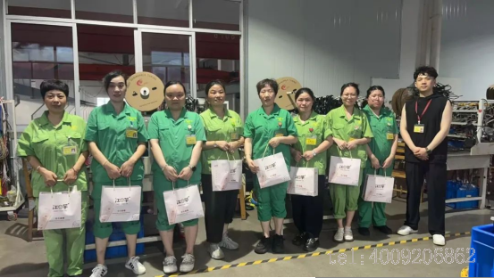 【關(guān)懷】如意公司工會開展夏日送清涼活動(圖12) 【關(guān)懷】如意公司工會開展夏日送清涼活動(圖12)